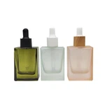 Најпродаванија стаклена квадратна боца са серумом Стаклена боца 30 мл капаљка са најбољим квалитетом